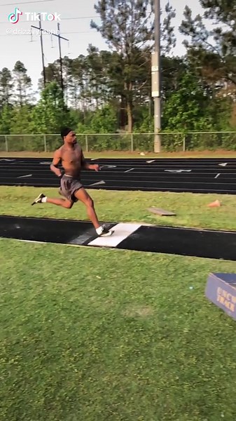 I jumped off of the wrong foot 🤦🏾‍♂️#longjump #foryou #track #fyp