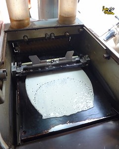 48K views · 933 reactions | Bihari Uncle Selling Automatic Machine Wala Masala Dosa Making In Patna Rs. 60/- Only | India Eat Mania | Facebook