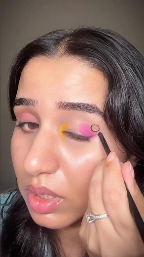 I Tried The Most Extreme Eyemakeup Techniques