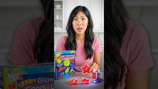 Glow-in-the-dark gummies at home: the kit that turns a snack into a science lesson