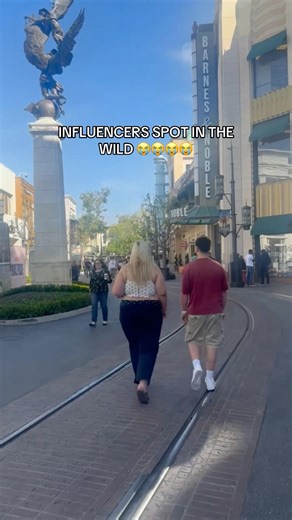 influencers spot in the wild 😭 #youtubeshorts #funny #relatable #viralvideos #foru