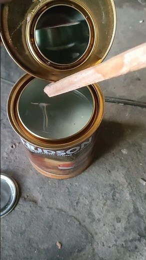 How to mix topcoat polyurethane varnishing resin solid wood acacia table #hort #shorts