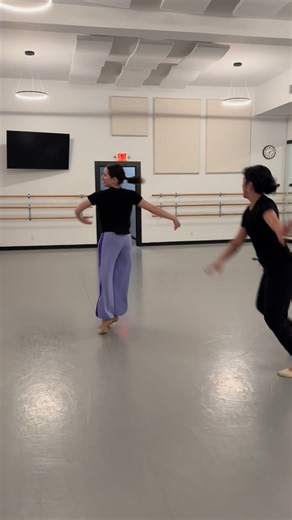 Come catch these two stunning dancers in Ping & Woof Opera’s “Amahl & the Night Visitors” TODAY at 3pm! Admission is FREE! Location: St John the Baptist Episcopal Church on OES campus. #amahlandthenightvisitors #opera #dance | Pathways Dance Company