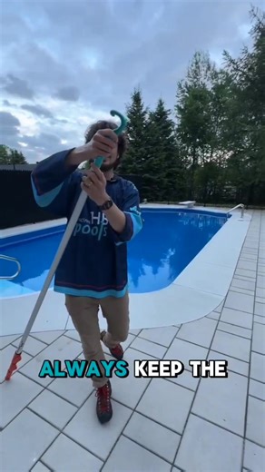 Small habits make the biggest difference in pool care. 瞧粒⚠️ When...
