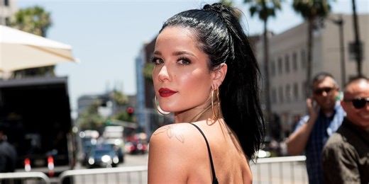 Halsey Has No Time For Machine Gun Kelly's Nonsense