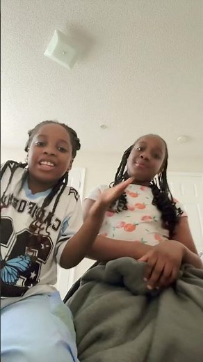 Mamas boy, sign language tutorial