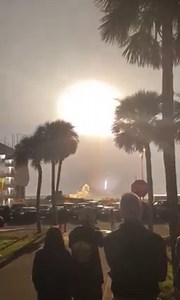 4.4M views · 108K reactions | ARTEMIS 1 MOON ROCKET LAUNCH !!! | RJ Howson | Facebook