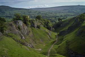 Why visiting Castleton is the perfect day out and just down the road from Sheffield