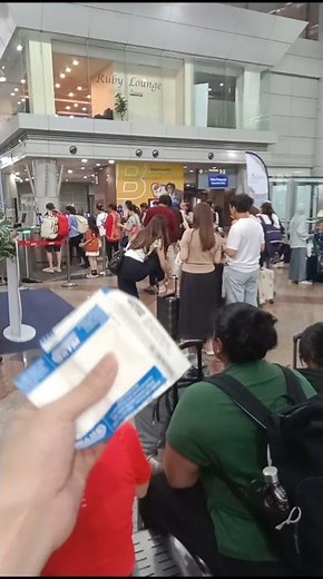 Travel - KTM , KL Sentral & Ipoh by train at Malaysia