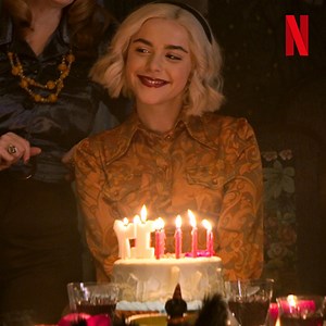 En estos años hemos visto a Sabrina convertirse en bruja, luchar contra su padre y viajar al Infierno para salvar al amor de su vida. Solo queda decirle adiós. Los episodios finales de 'Las escalofriantes aventuras de Sabrina' ya disponibles. | Netflix