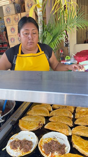6.7M views · 144K reactions | Con estos modos no creo que venda esta vieja  | El Diego Mejía | Facebook