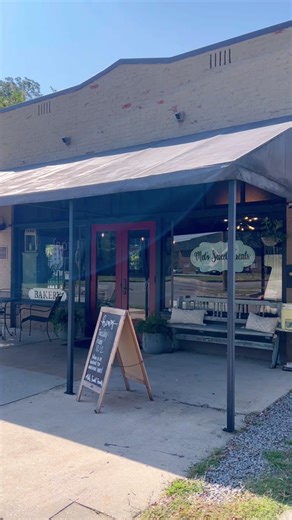 Have you stopped by Mel's Sweet Treats new location? 📍1051 Grant St SE, Decatur, AL 35601 Tuesday-Friday 10:00am-2:00pm #visitdecatural #sweethomealabama #alabamatravel #northal #256 #bakery