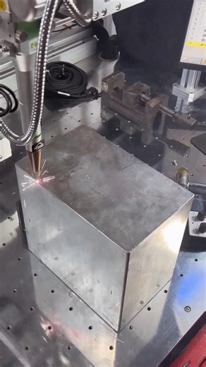 We Try 3D Robotic Laser Welding in Action #laserweldingmachine #lasercutting