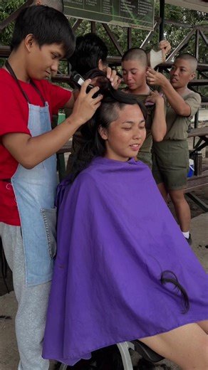 Kinalbo: Female Soldiers of the Philippine Army