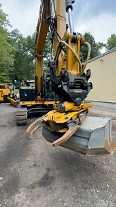 Got an #Engcon? Ahearn Equipment can service, maintain, and repair your @engcon_usa attachments regardless of your machine’s make or model. Give us a call or text us at 508.885.7085 to schedule your service today. #ahearnequipment #ahearnequip #caterpillar #cat #engconproud #service #mobileservice #excavator | Ahearn Equipment, Inc.