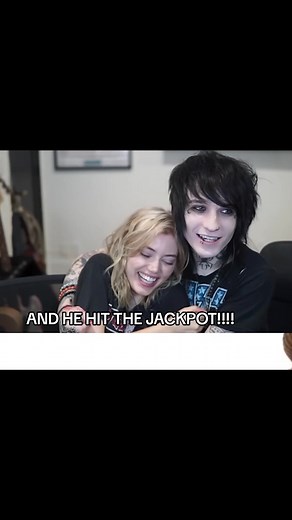 I LOVE GRACEEEEE #johnnieguilbert #gracevandien #graceandjohnnie #cute @Johnnie Guilbert @Grace Van Dien