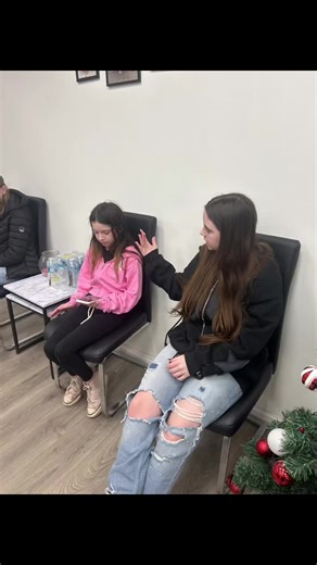 Wittle eeyore (@wittleeeyore)’s videos with True Love (feat. Lily Allen) - P!NK