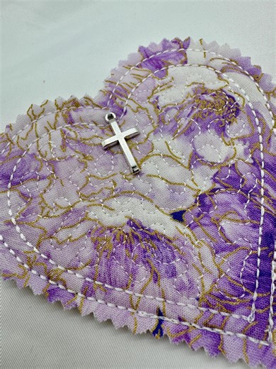 Heart Prayer Pocket Quilt: Christian Gift With Cross - Etsy