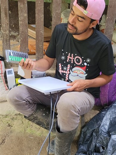 Montaje de Starlink Mini y Fibra Óptica