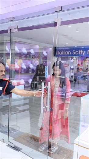 What if your friends were literally your discount code? 🤫 Well, at @florencia_diamonds They're celebrating friendship this Diwali with an incredible Sparkle Squad offer where the more friends you bring, the more everyone saves. Check this out: 💎 Go solo & get 10% OFF 💎💎 Bring a bestie & you BOTH get 20% OFF 💎💎💎 Assemble the squad (3 ) & you ALL get 30% OFF! Stop dreaming and start planning! This amazing deal on stunning diamond jewellery is only on until October 31st. Let's make this Diwa