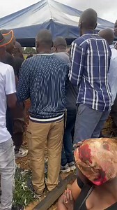 Vabati VaJehova vachiimba kukambuzuma panhamo yaTezvara wavo Mr Matore. vanova Baba vakabereka Mudzimai wa Mkoma Richard Magaya. RIP Tezvara. | Vabati VaJehova