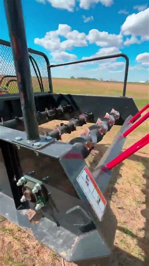 2025 2025 LANDHONER BALE SHEDDER For Sale