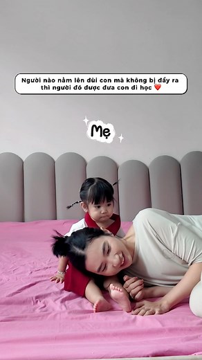 88 reactions | Vậy là muốn tự đi bộ đi học rồi còn gì nữaaaa Thai Phan #embedieukyfamily #embedieuky | Thuỷ Tiên | Facebook