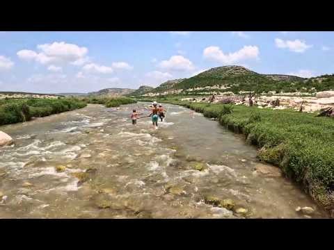Devils River CATFISH NOODLING Gone Wrong! Giant Catfish + Our Boat Floated Away!