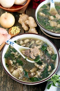 Batsui (Kapampangan Batchoy Soup) - Foxy Folksy