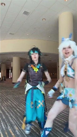 So cute #kinich #mualani #genshinimpact #genshin #cosplay