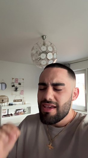 Let It Go Cover by James Bay – Stunning Vocals