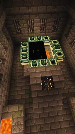 This Minecraft Seed Has A Working GLITCHED End Portal! (12-Eye Stronghold Seed)