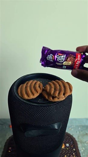 good day chocalte flavor #ytshorts #viral #trending #jbl #boat #bass #test #colors #bassboosted