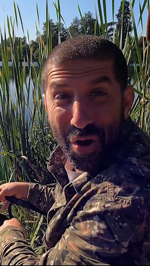 🔥 A BRAND NEW TV SERIES IS COMING - Grand Fishing Adventure is landing on ITV & #itv4 this Autumn (October) by ONE MORE CAST presented by Bobby Zamora & yours truly. 🎣 After the incredible latest series of #monstercarp - #outdoorlovers and #fishingfans won’t have to wait too long for more Angling antics on the 📺 The first series of the #grandfishingadventure is filmed all in the UK and includes of course plenty of #carpfishing but also #monstersharks #barbel #cruciancarp #catfish & even some 