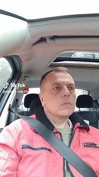 MINI Roman (@roman.reichhardt)’s videos with Originalton - Yvii