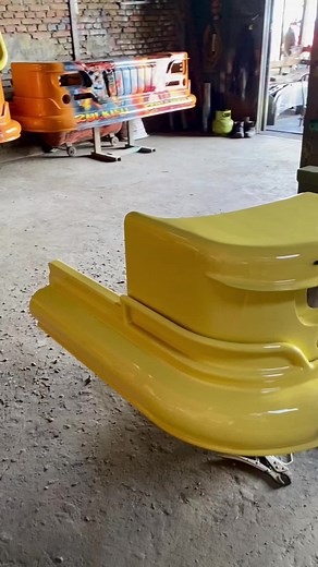 #Bemper canter jumbo