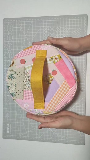 4.4K views · 75 reactions | Patchwork Sewing Project Full video on my YouTube channel - DIY Cheng #fbreels #fbviral #diyprojectideas #easysewing #handmadewithlove #quilt #diycraft #diyprojects #sewist #handmade | DIY Cheng | Facebook
