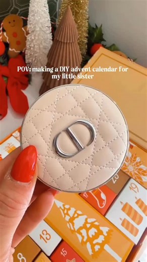 Let’s make a DIY advent calendar❤️. She deserves this & more! EVERYTHING is under the “DIY Advent Calendar” category! #adventcalendar #christmas2025 #diygifts #diygift #diyadventcalendar #christmastime #holidayinspo #holidaygifting ✨ Christmas inspo, holiday gift ideas, asmr, Christmas time, advent calendar opening, gifts for her, stocking stuffers, gift ideas, Christmas gift ideas | Julianna Claire