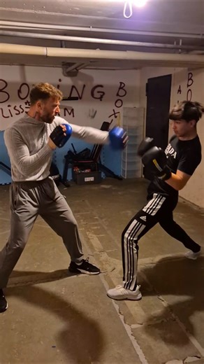 Develops: An indestructible defense, technique, predator reflex! #boxing #viral #defense #combo #fy