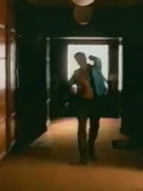 Nostalgic 90s Lynx Commercial Throwback