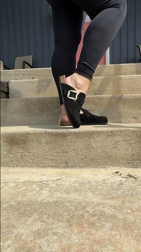 These leather clogs are giving cozy + chic all in one