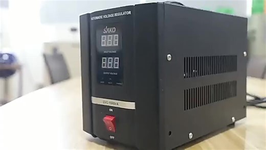 Overload protection Wall Mounted 1.5kva 2kva 3kva 5kva 8kva 10kva Home 220V 110v Ac Automatic Voltage Regulators/stabilizers