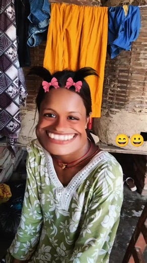 Radha Kapar: A Journey with Symbols and Emotions