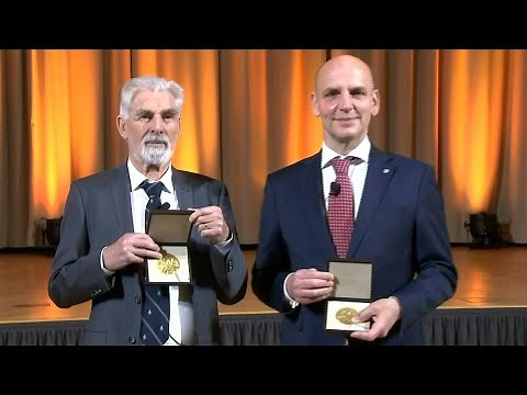 Deutsche Nobelpreisträger nehmen Ehrung in Berlin entgegen | AFP