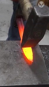 182K views · 864 reactions | Forging railroad nail into a hunting knife | Bored Panda Art | Facebook