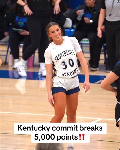 Maddyn Greenway scored her 5,000th career point tonight for Providence Academy! #highschoolbasketball #womensbasketball #girlsbasketball #caitlinclark @maddyn greenway