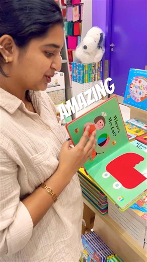 ഞങ്ങൾ ആദ്യം ആയിട്ടാണ് ഇങ്ങനത്തെ പുസ്തകം കാണുന്നെ 🤩 #books #children