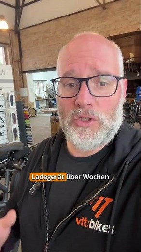 Can I charge my e-bike battery overnight? | vit:bikes Berlin