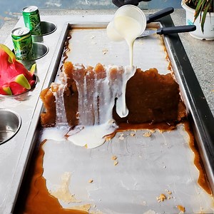 811K views · 6.6K reactions | Dragon Fruit Ice Cream - Square ice cream Blossom | My CupCakes | Facebook