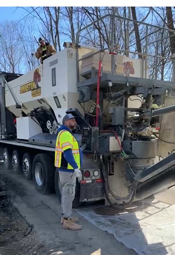 Work Smarter: Concrete Driveway Tips for Contractors